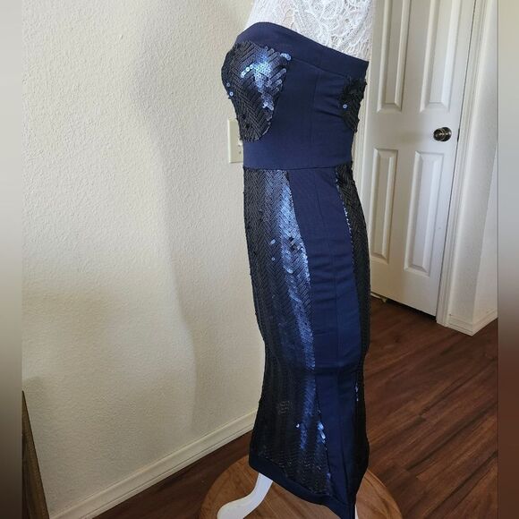 Entry Maxi Dress - Picture 3 of 10